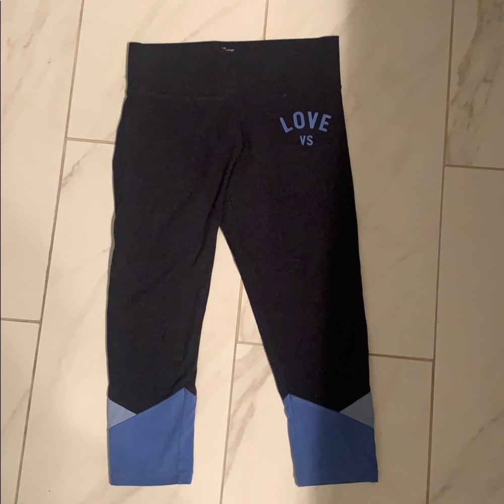💙Victoria’s Secret blue capris